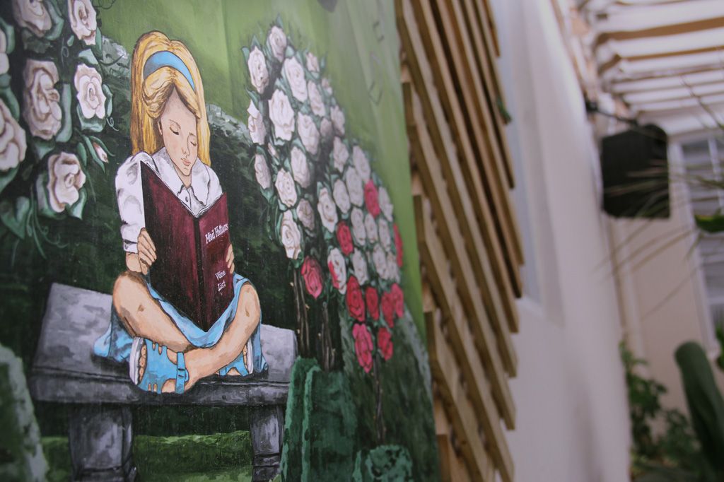 alice